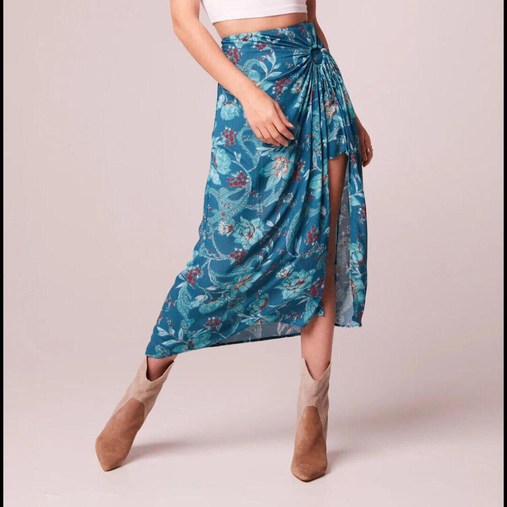 Band of the Free - Celene - Deep Teal - Floral Skirt Medium Front Slit Lined NWT